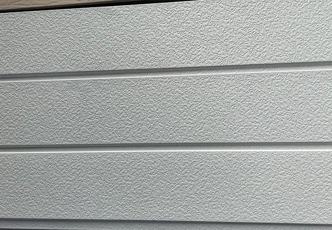 Placa izolatoare decorativa pentru exterior